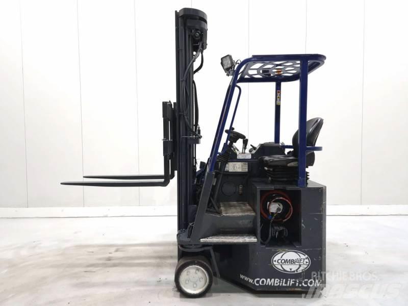 Combilift C3000CB Propan trucker