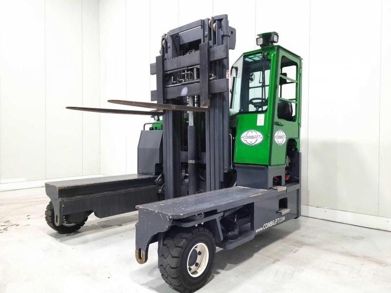 Combilift C8000 GAS 4-veis truck
