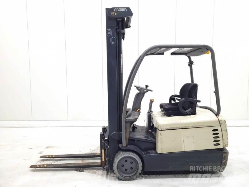 Crown SC4540-40 Gaffeltrucker - Annet