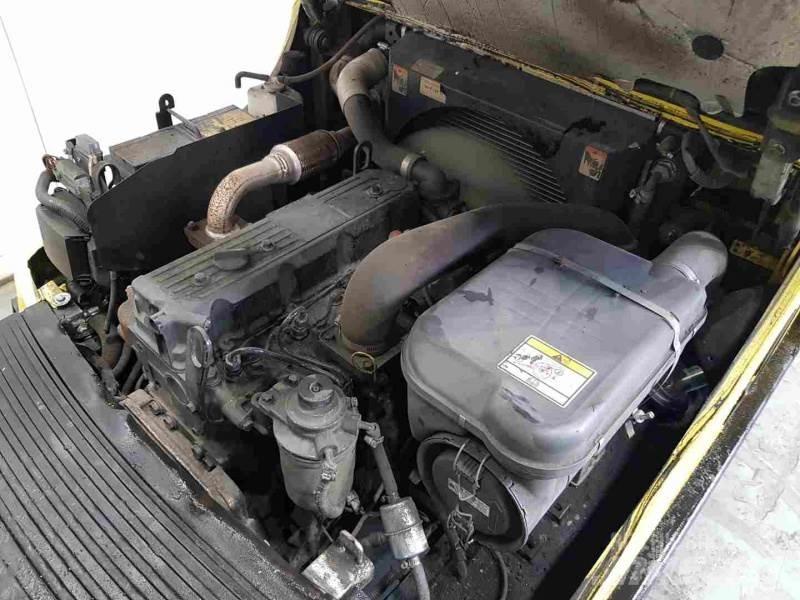 Hyster H2.0XT Diesel Trucker