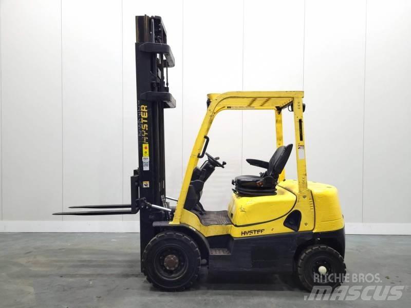 Hyster H2.0XT Diesel Trucker