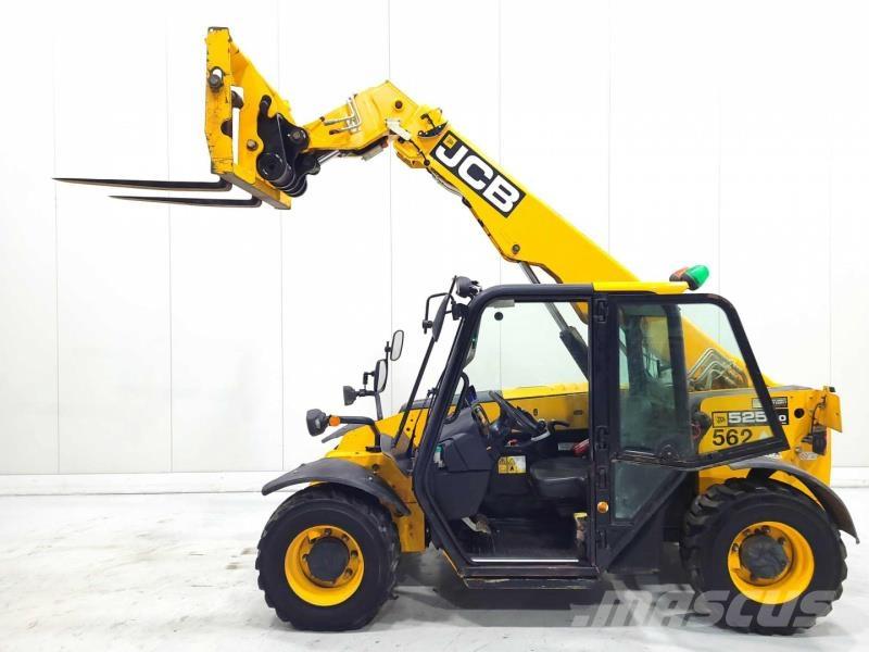 JCB 525-60T4 RENTAL Teleskoplastere