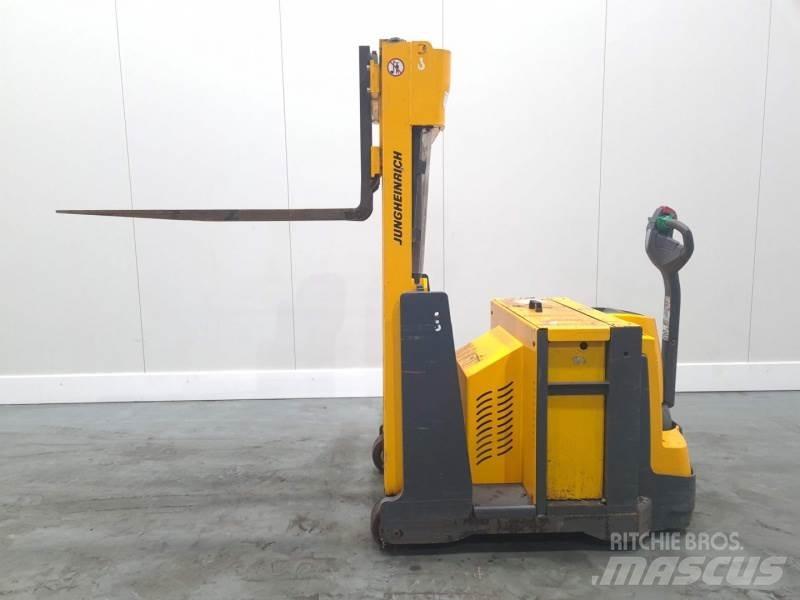 Jungheinrich EJG 108 Stablere