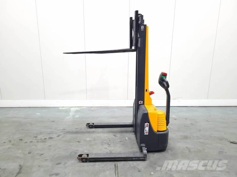Jungheinrich EMC B10 Ledestablere