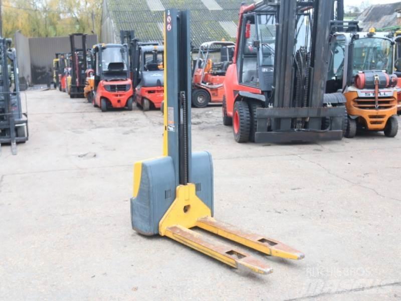 Jungheinrich EMC110 Ledetrucker