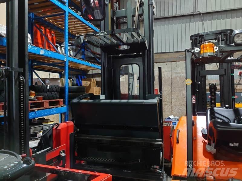 Linde K10 011 Smalgangstruck