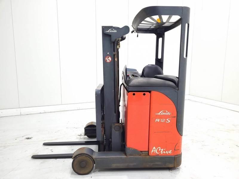 Linde R12 Skyvemasttruck