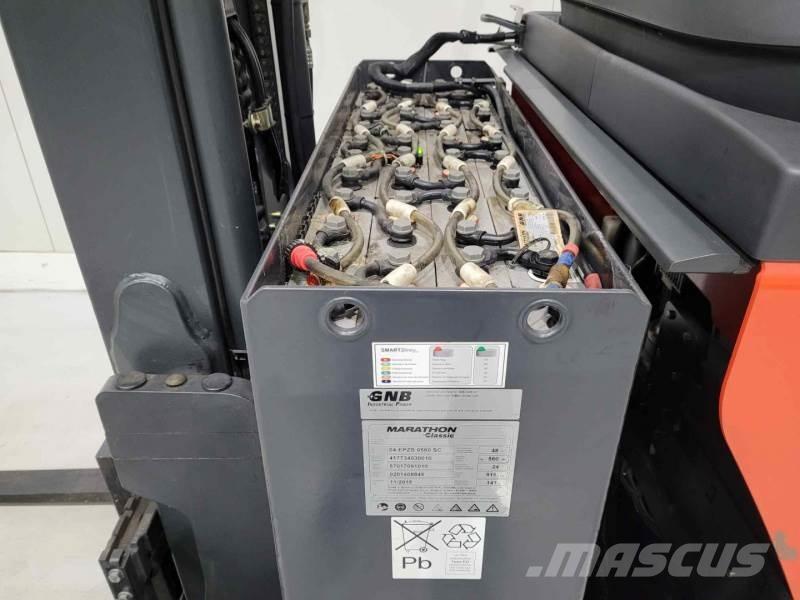 Linde R14G-01 Skyvemasttruck