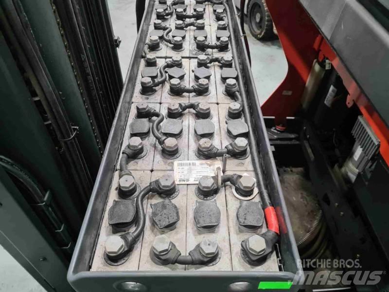 Linde R14G-01 1120 Skyvemasttruck