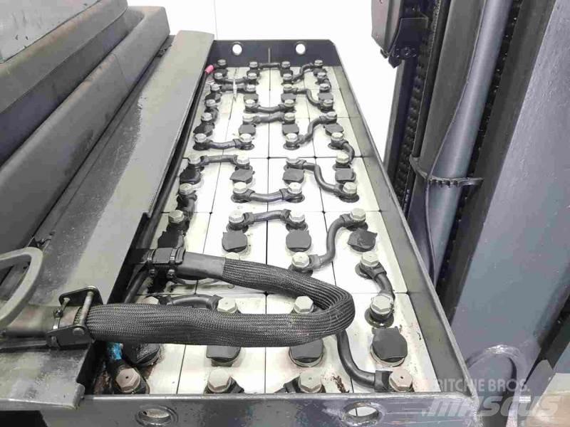 Linde R14HD-01 1120 Skyvemasttruck