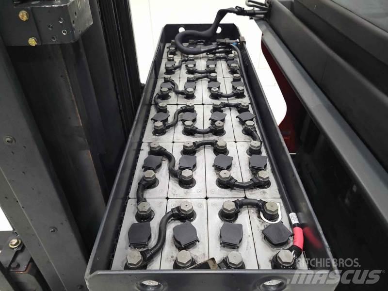 Linde R16-01 1120 Skyvemasttruck