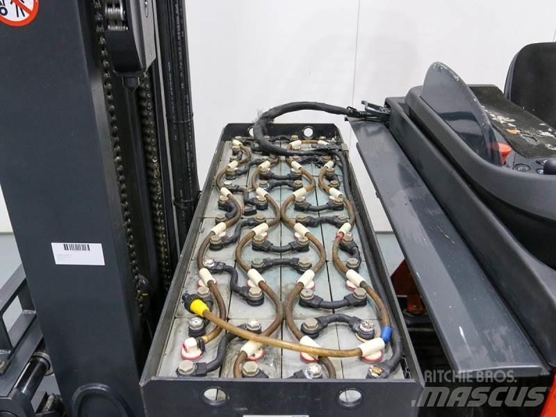 Linde R16HD-01 1120 Skyvemasttruck