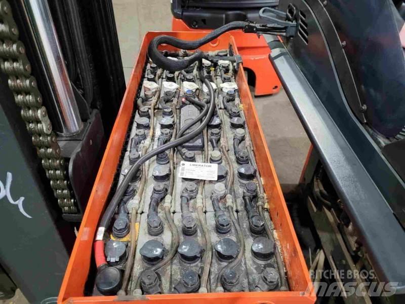 Linde R16SN-12 Skyvemasttruck