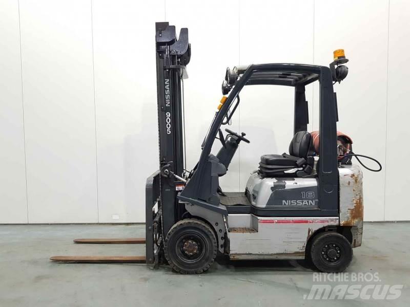 Nissan P1D1A18LQ Propan trucker