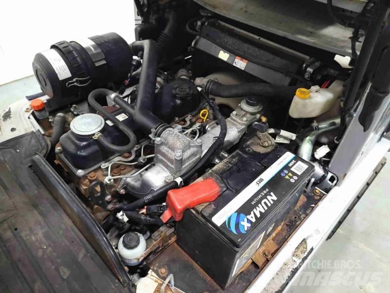 Nissan YG1D2A32H Diesel Trucker