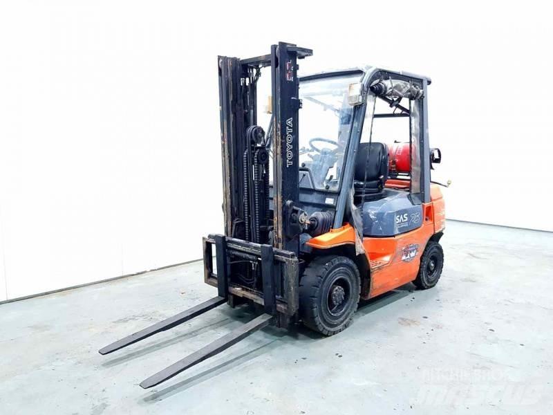 Toyota 42-7FGF25 Propan trucker