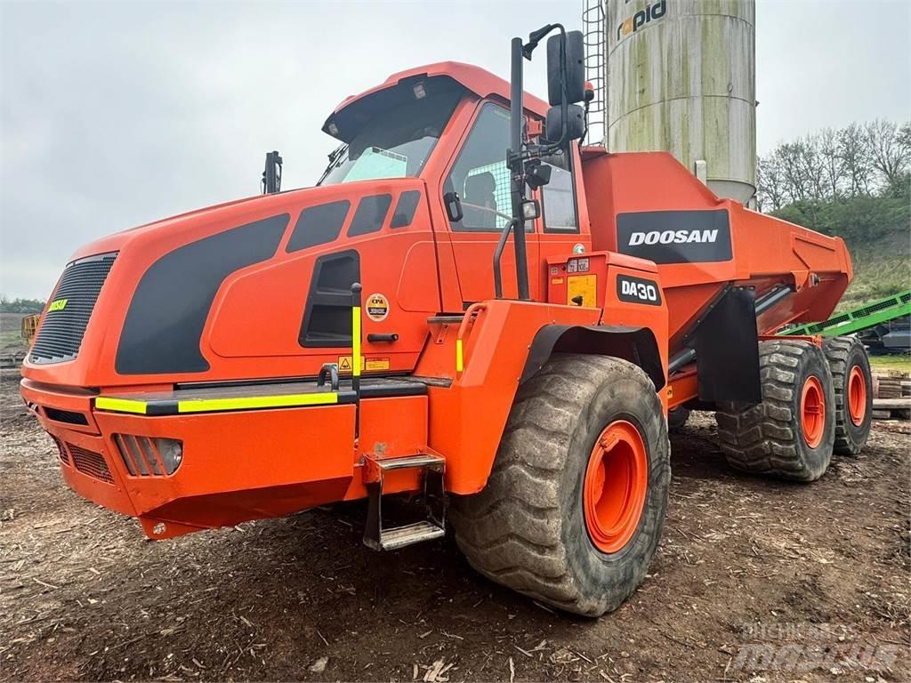 Doosan DA30 Rammestyrte Dumpere