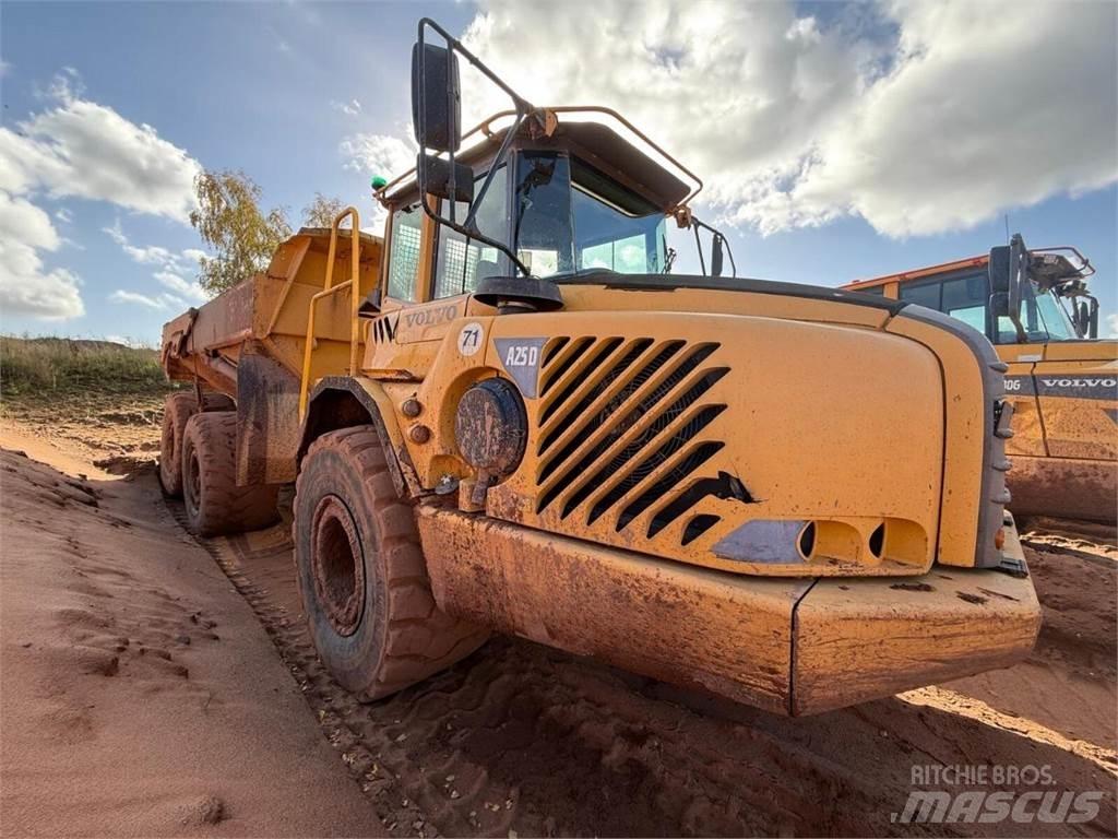 Volvo A25D Rammestyrte Dumpere