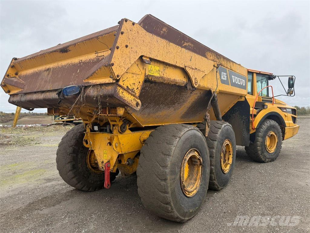 Volvo A25G Rammestyrte Dumpere