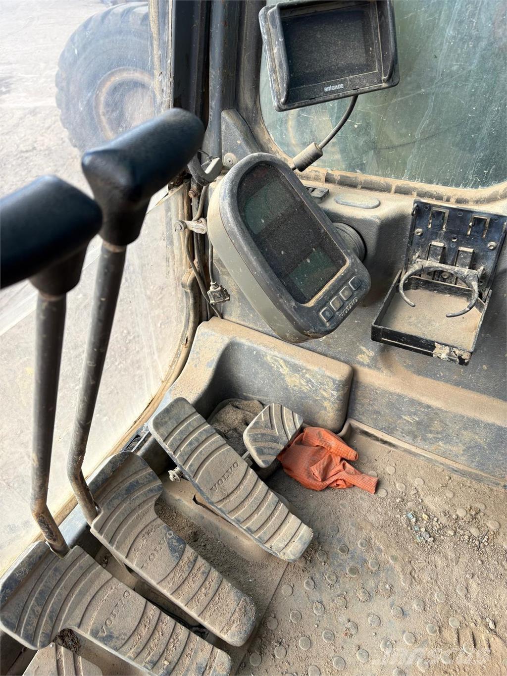 Volvo EC290BLC Beltegraver