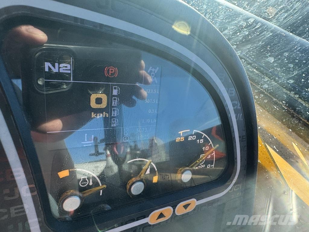 JCB  Teleskoplastere