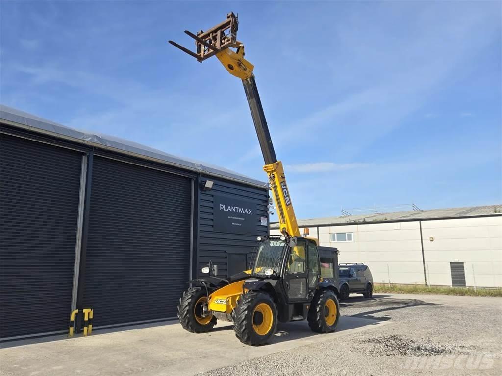JCB -- Teleskoplastere
