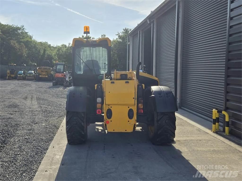 JCB -- Teleskoplastere