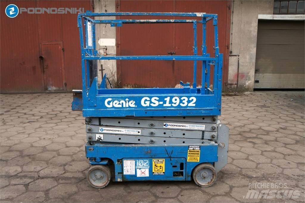 Genie 1932 Sakselifter