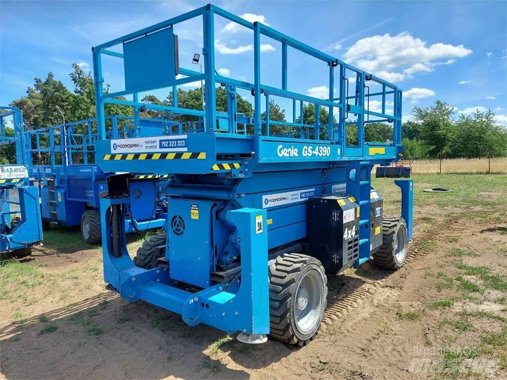 Genie GS-4390 RT Sakselifter