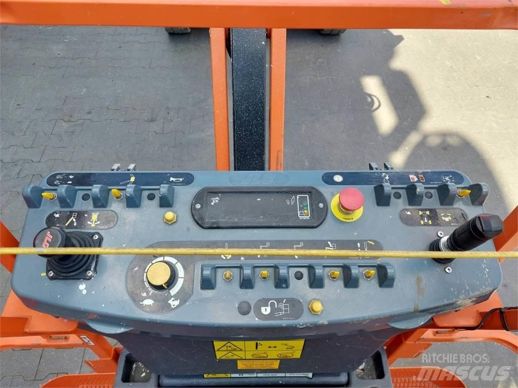 JLG E450AJ Leddede bomlifter