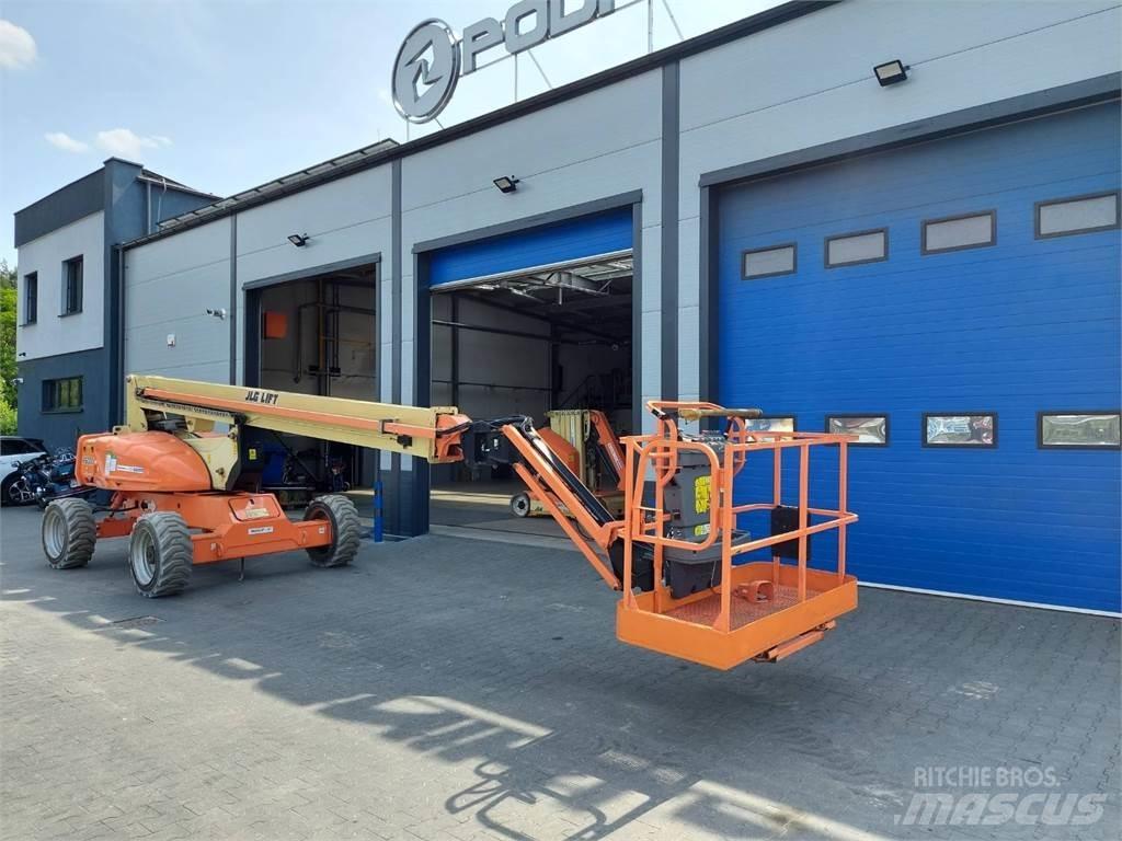 JLG M600JP Leddede bomlifter