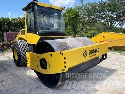 Bomag BW213DH-5 Anlegg - Annet