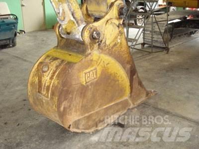 CAT 320C, Bucket GP 24 Andre komponenter