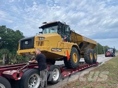 CAT 725 04A Rammestyrte Dumpere