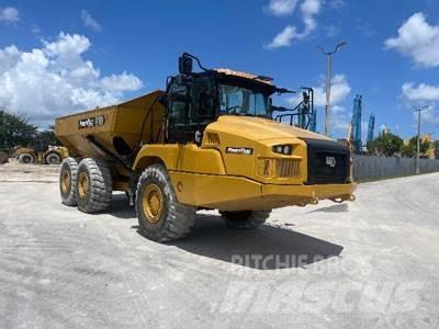 CAT 730-04 Rammestyrte Dumpere