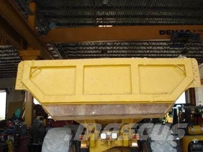 CAT 730 Tailgate Andre komponenter