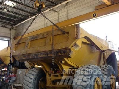 CAT 735 Tailgate Andre komponenter