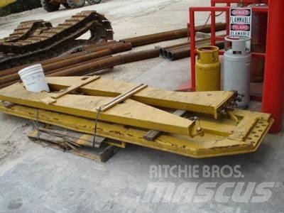 CAT 740 Tailgate Andre komponenter