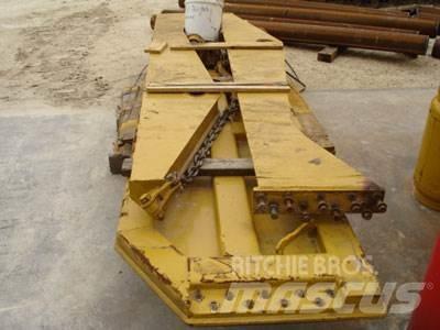 CAT 740 Tailgate Andre komponenter
