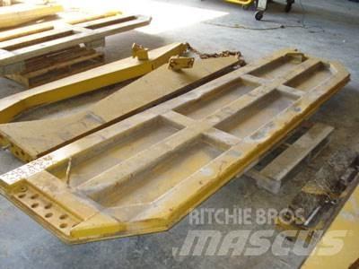 CAT 740 Tailgate Andre komponenter