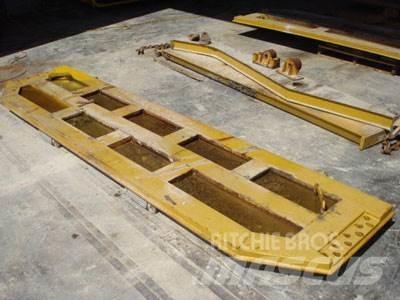 CAT 740 Tailgate Andre komponenter