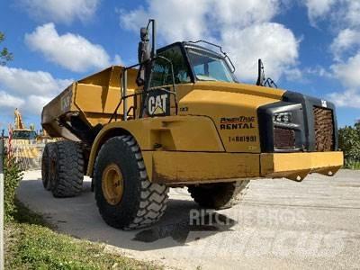 CAT 740B Rammestyrte Dumpere