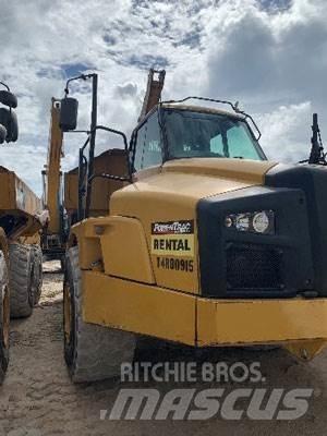 CAT 740B Rammestyrte Dumpere