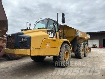 CAT 740B Rammestyrte Dumpere