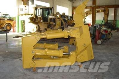 CAT D8T /D8R Ripper, S/S Andre komponenter