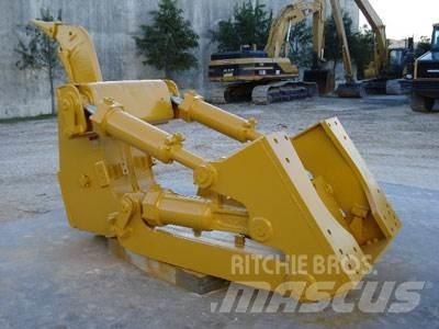 CAT D8T/R/N Ripper, S/S Andre komponenter