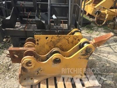 CAT D8T Ripper, S/S Andre komponenter