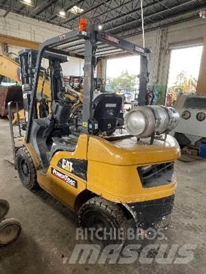 CAT P5000-LP Gaffeltrucker - Annet