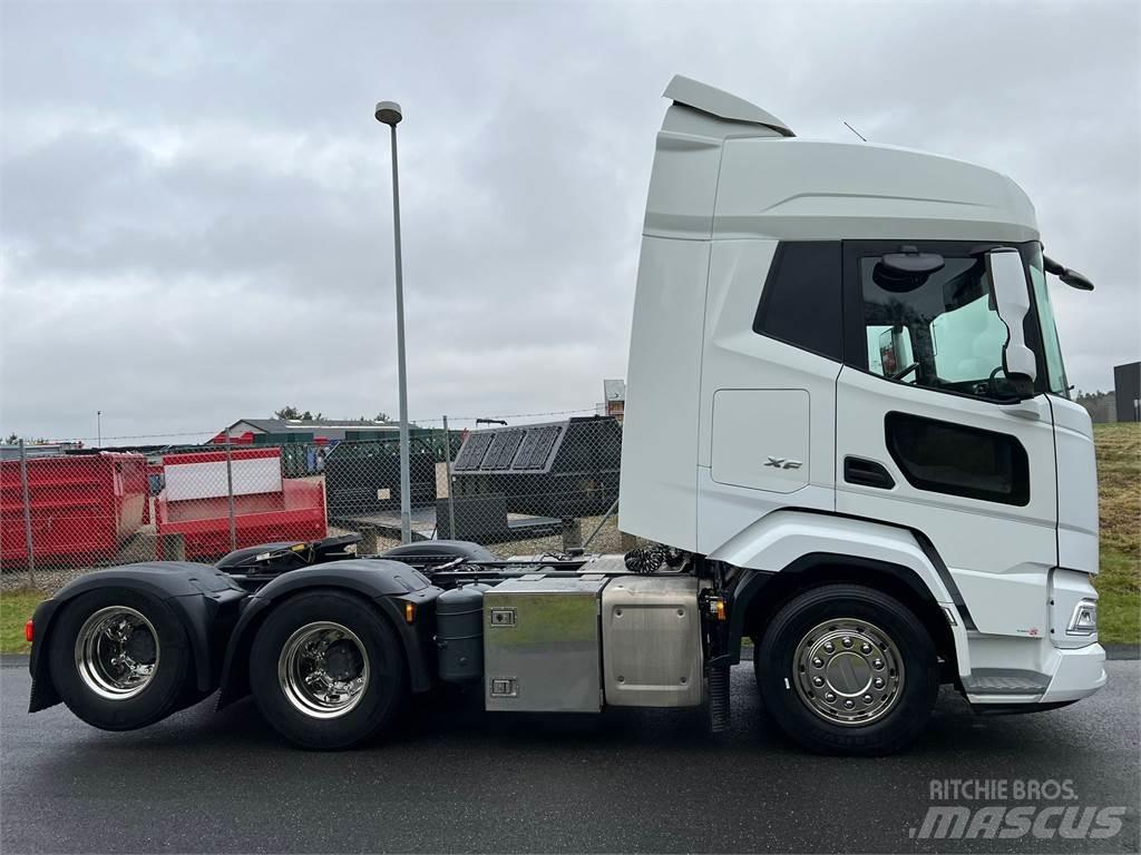DAF XF530 FTS 6x2 Trekkvogner