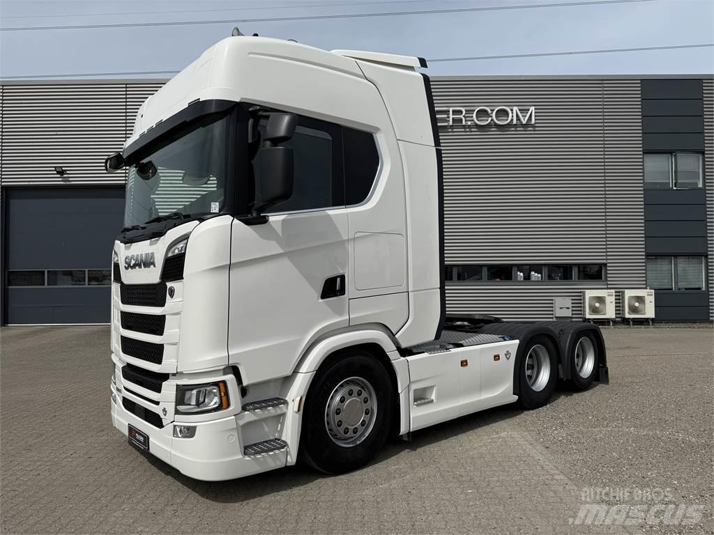 Scania S590 3150 Trekkvogner